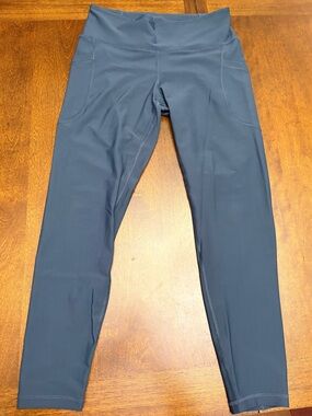 Old Navy Powersoft High-Rise Leggings / LP